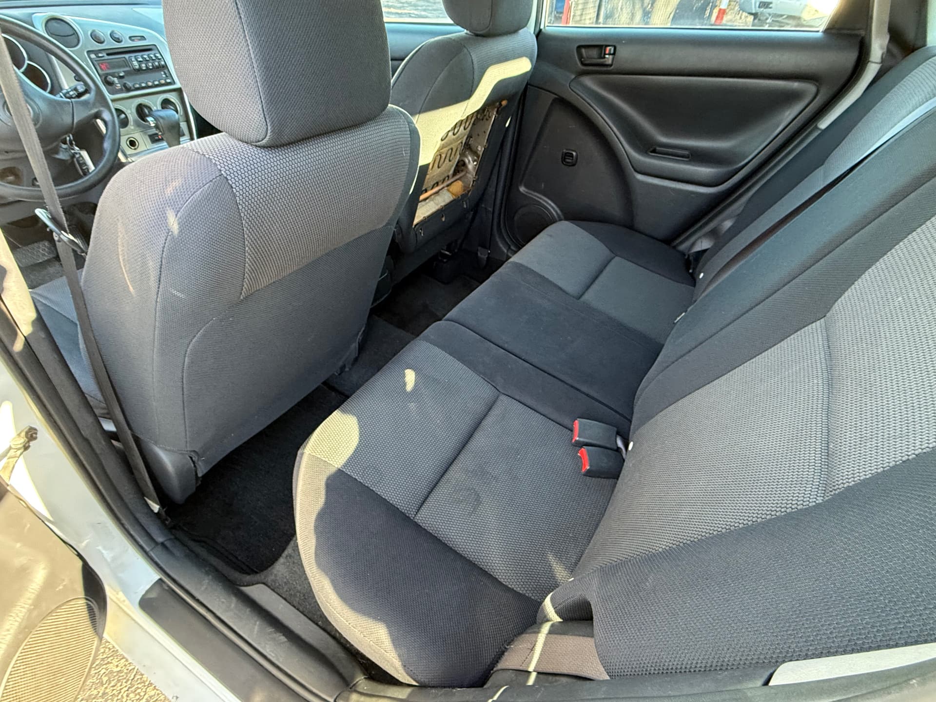 2005 Pontiac Vibe 10