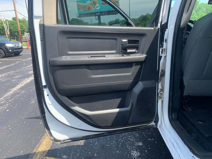 2012 Dodge Ram 3500 12