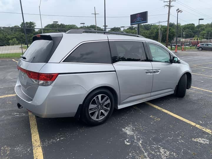 2015 Honda Odyssey 3