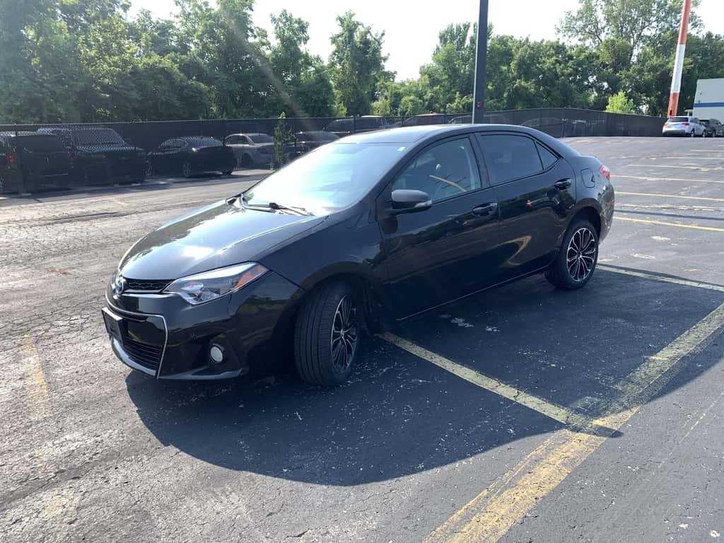 2016 Toyota Corolla 1