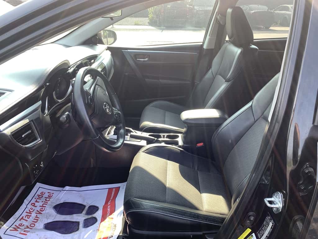 2016 Toyota Corolla 7