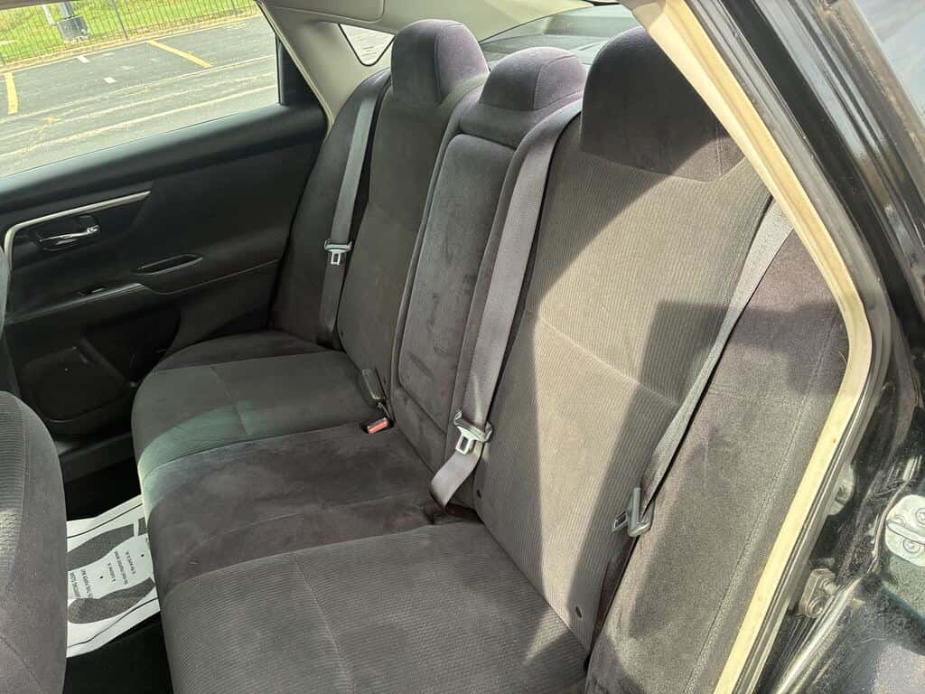 2013 Nissan Altima 16
