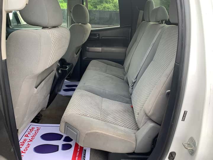 2010 Toyota Tundra 13