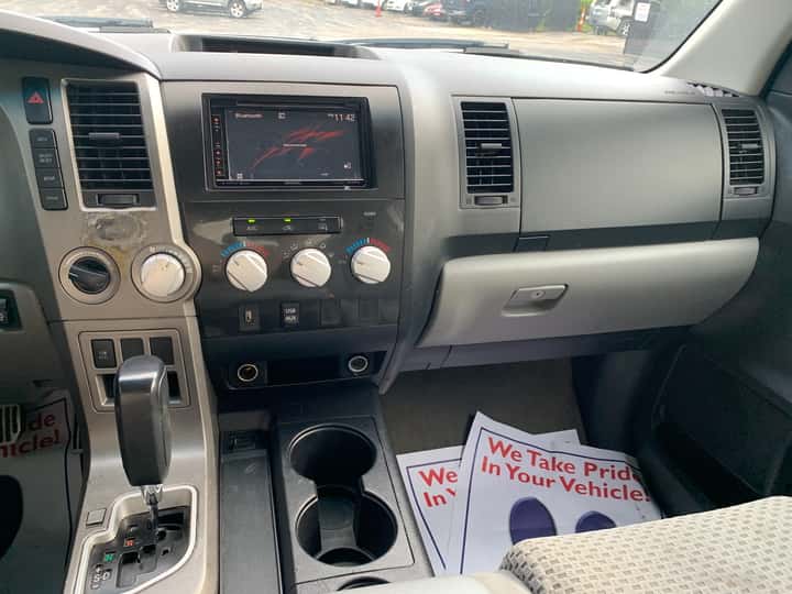 2010 Toyota Tundra 9