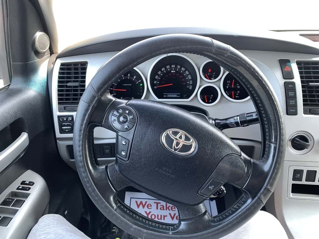 2007 Toyota Tundra 8