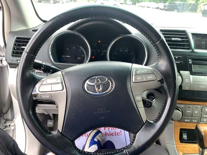 2008 Toyota Highlander Hybrid 8