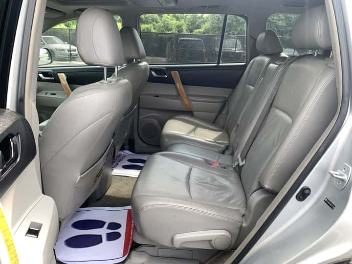 2008 Toyota Highlander Hybrid 13
