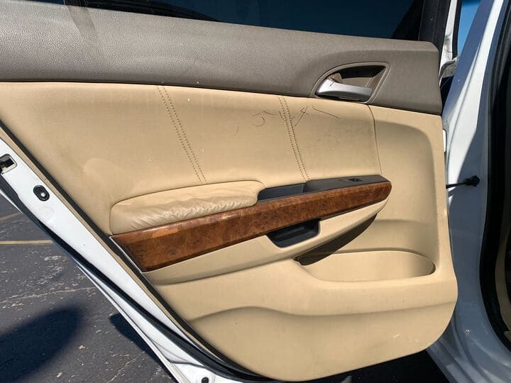 2010 Honda Accord 12