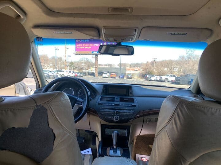 2010 Honda Accord 16