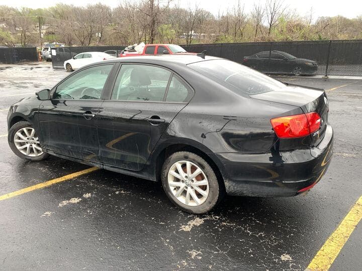 2011 Volkswagen Jetta 4