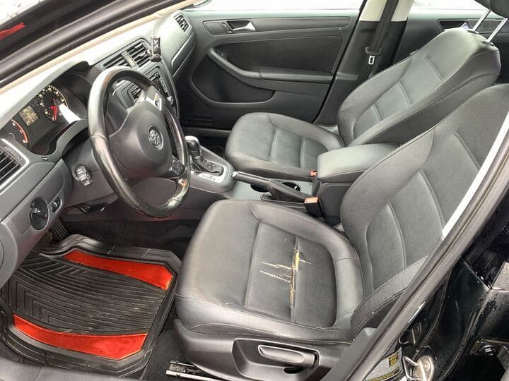 2011 Volkswagen Jetta 7