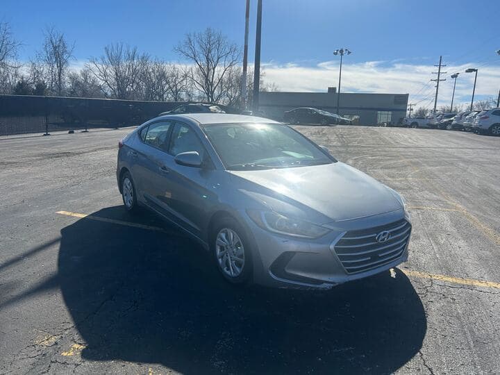 2017 Hyundai Elantra 2