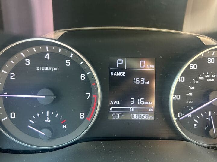 2017 Hyundai Elantra 9