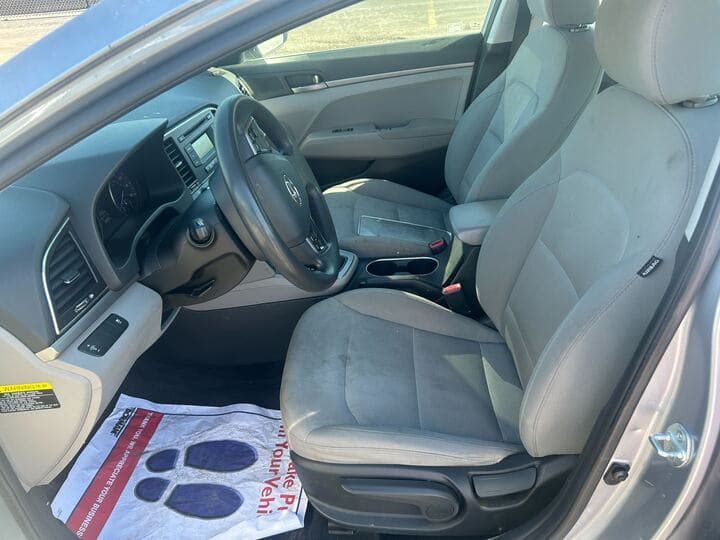 2017 Hyundai Elantra 7