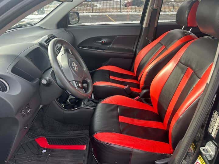 2008 Scion xD 7
