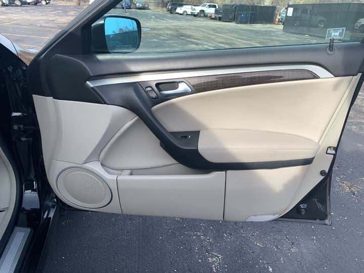 2007 Acura TL 9