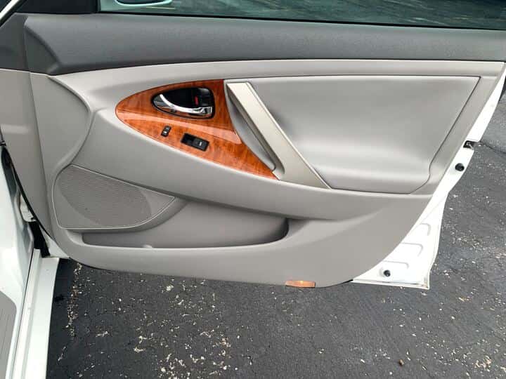 2011 Toyota Camry 10