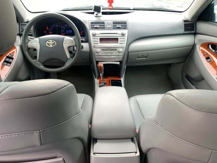 2011 Toyota Camry 16