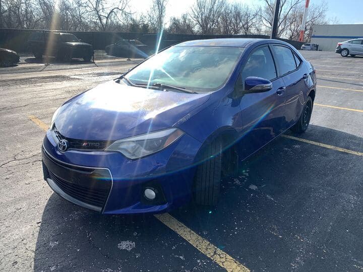 2015 Toyota Corolla 1