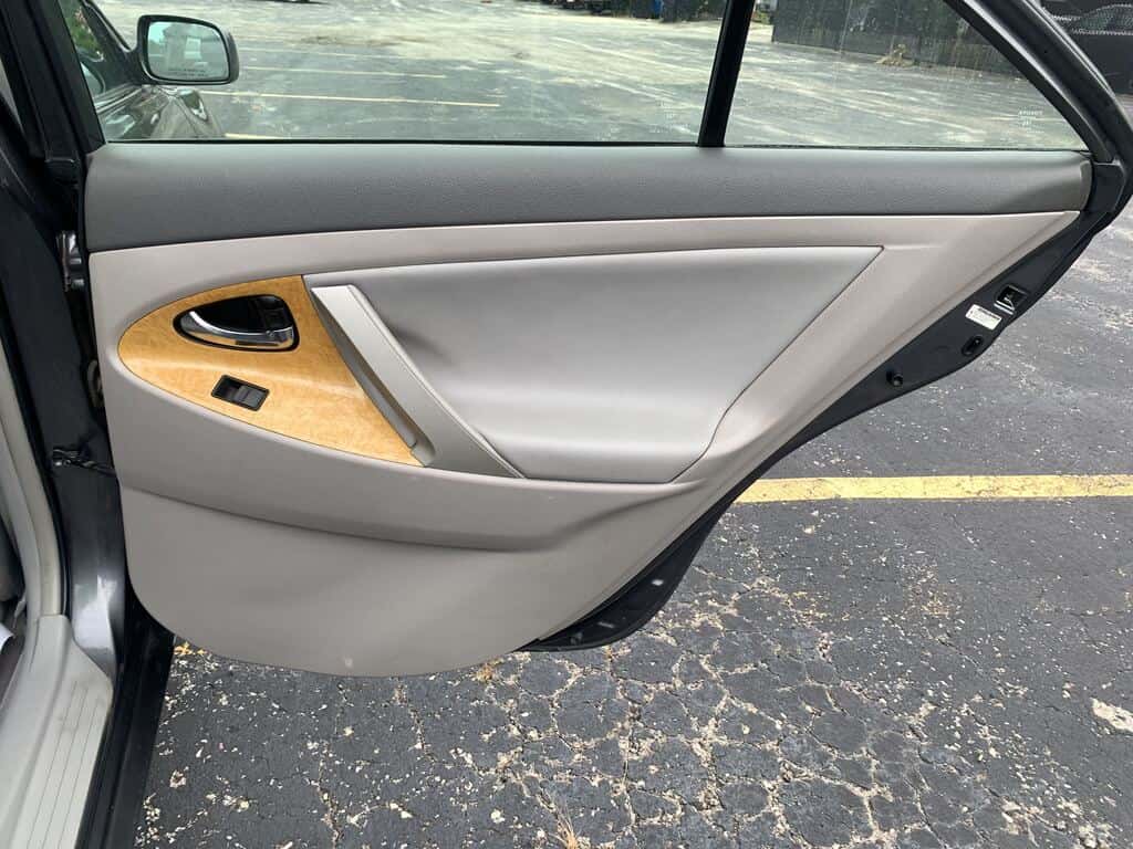 2007 Toyota Camry 13