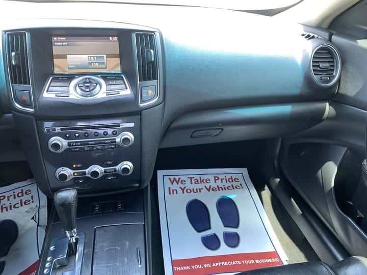 2014 Nissan Maxima 9