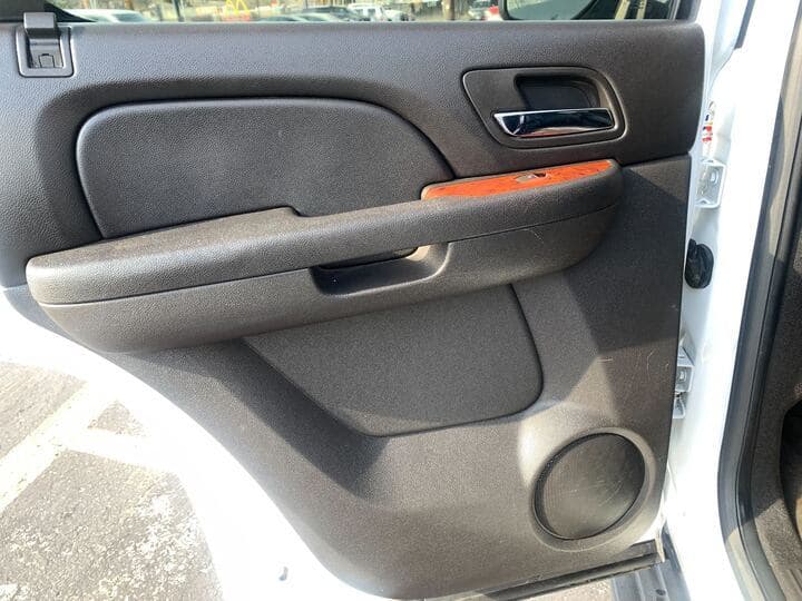 2012 Chevrolet Tahoe 12