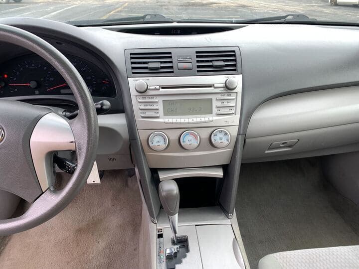 2010 Toyota Camry 7