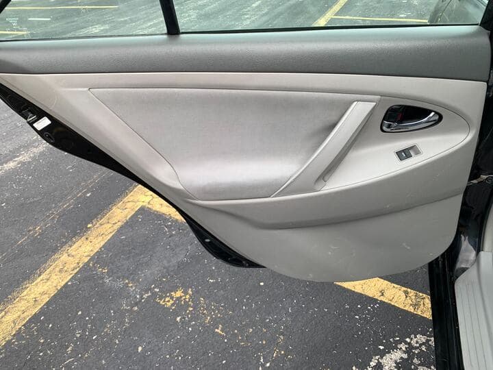 2010 Toyota Camry 10