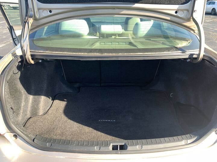 2010 Toyota Corolla 17