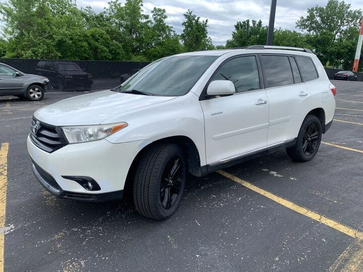 Vehicle image 1