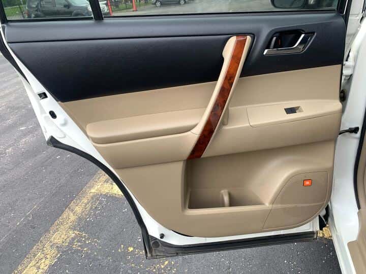 2012 Toyota Highlander 13