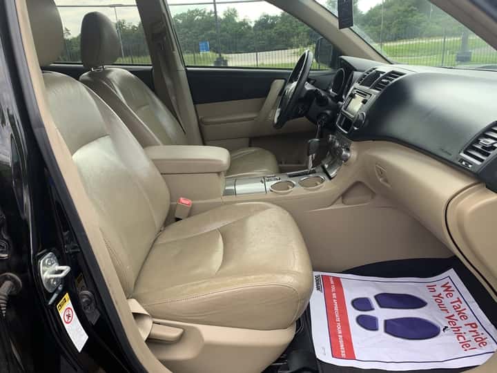 2013 Toyota Highlander 11