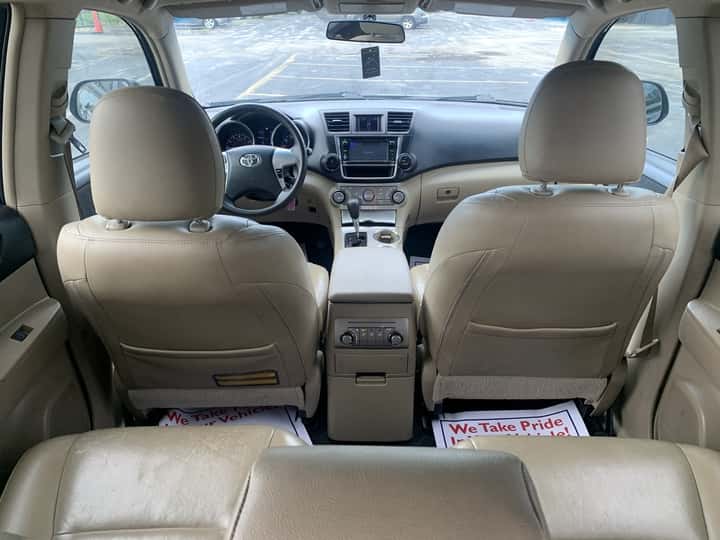 2013 Toyota Highlander 16