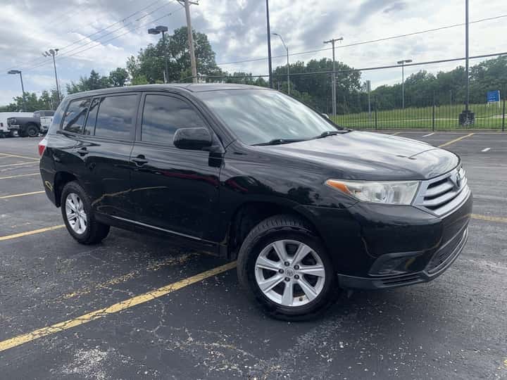 2013 Toyota Highlander 2