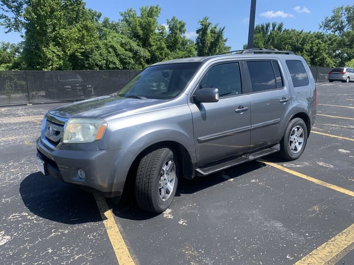 Vehicle image 1