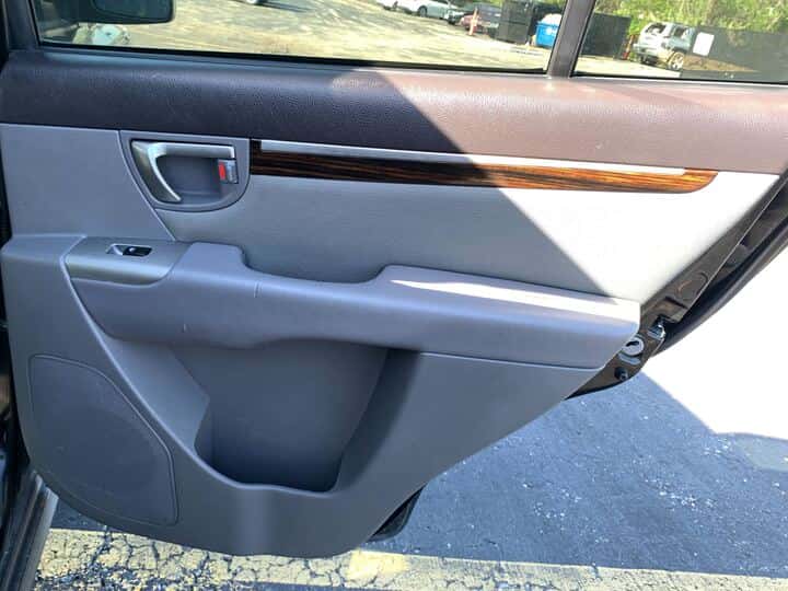 2012 Hyundai Santa Fe 12