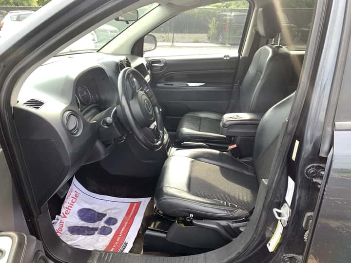 2014 Jeep Compass 7