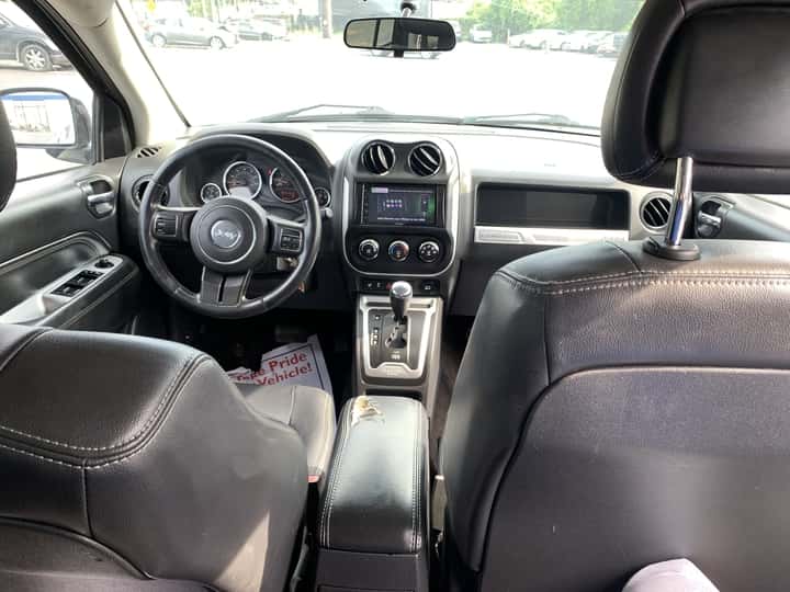 2014 Jeep Compass 16