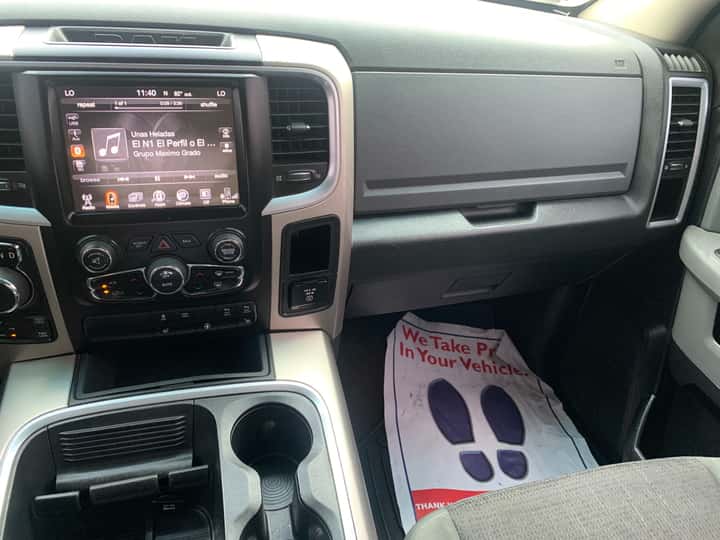 2015 RAM 1500 9