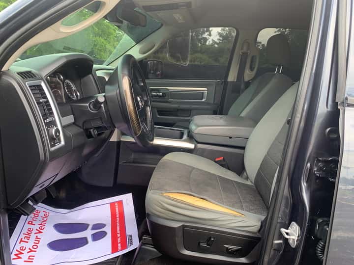 2015 RAM 1500 6