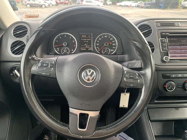 2013 Volkswagen Tiguan 7