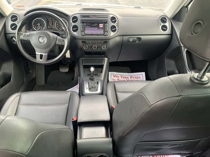 2013 Volkswagen Tiguan 16