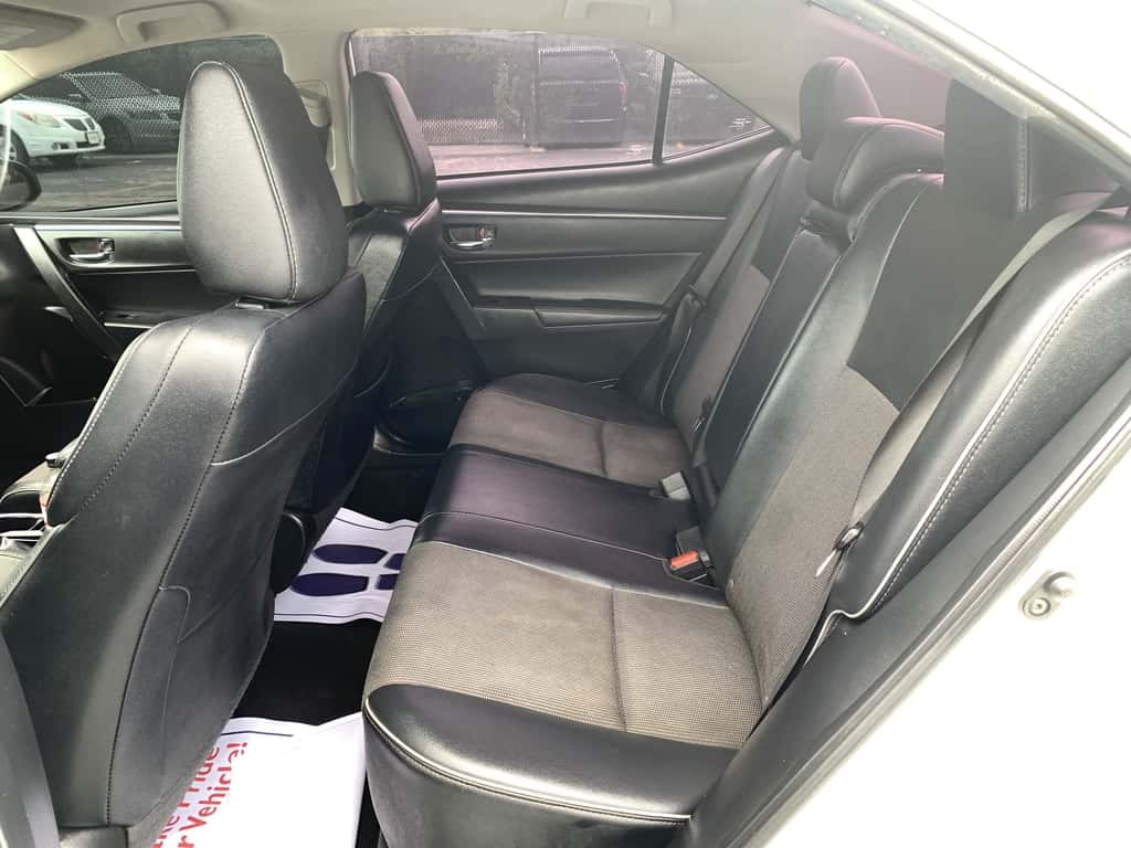 2016 Toyota Corolla 14