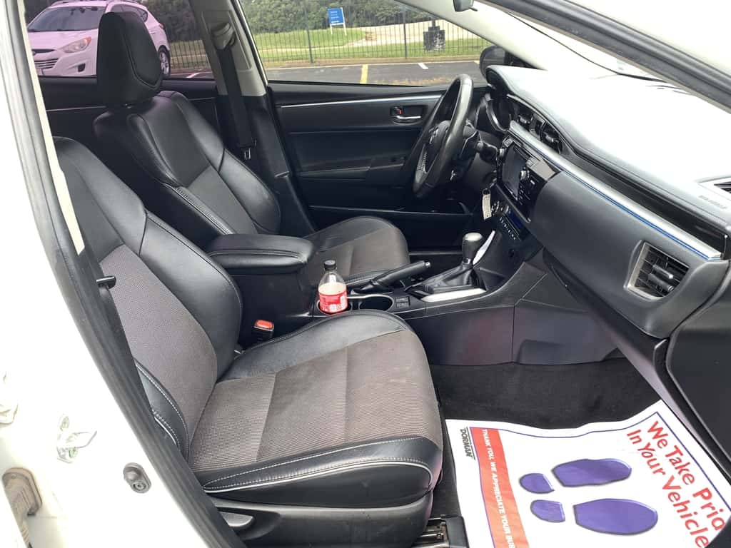 2016 Toyota Corolla 10