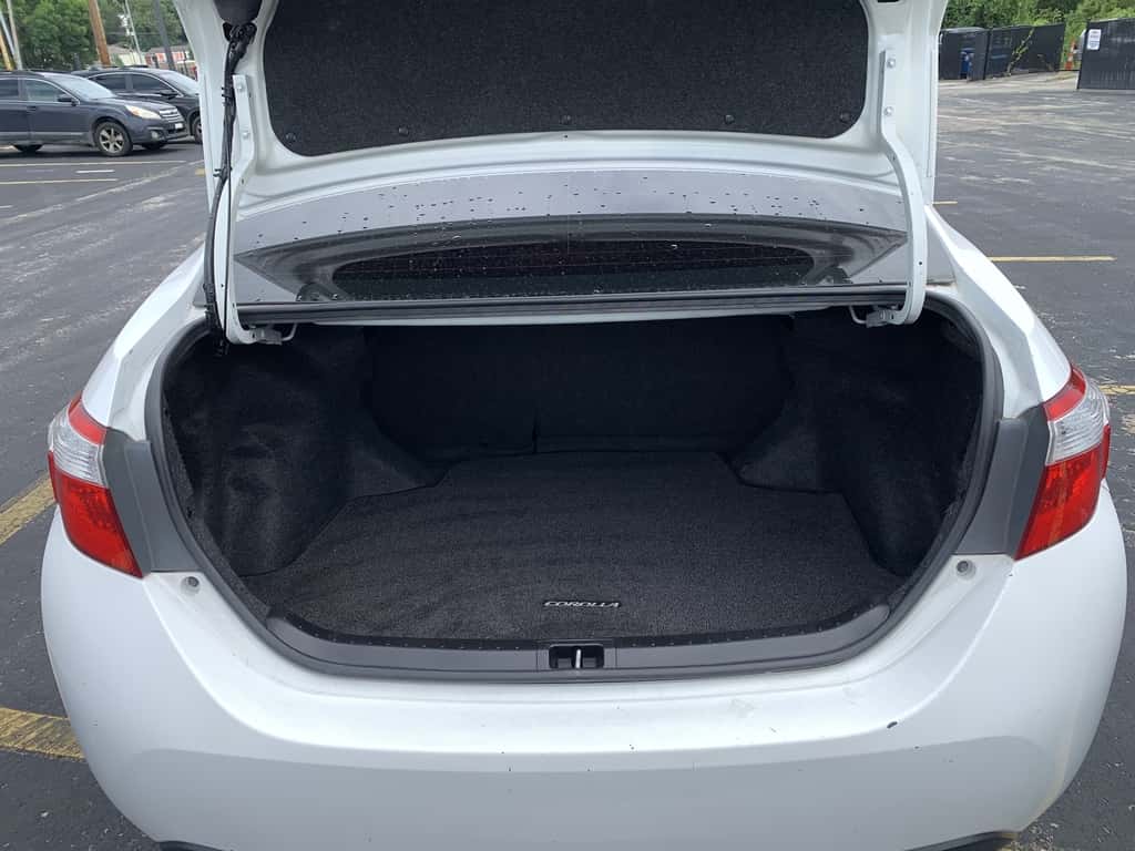 2016 Toyota Corolla 15