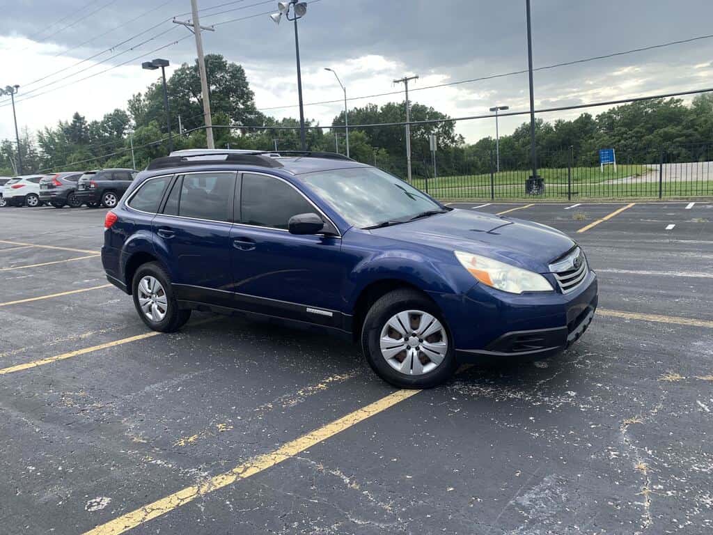 2010 Subaru Outback 2