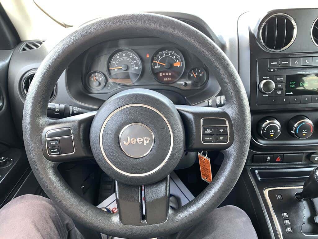2016 Jeep Patriot 6