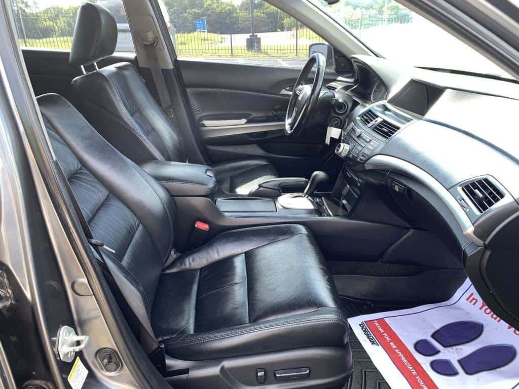 2010 Honda Accord 11
