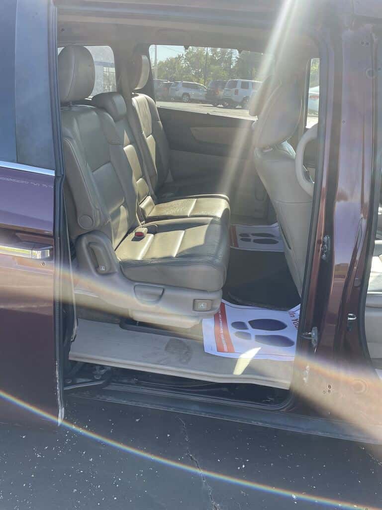 2013 Honda Odyssey 10