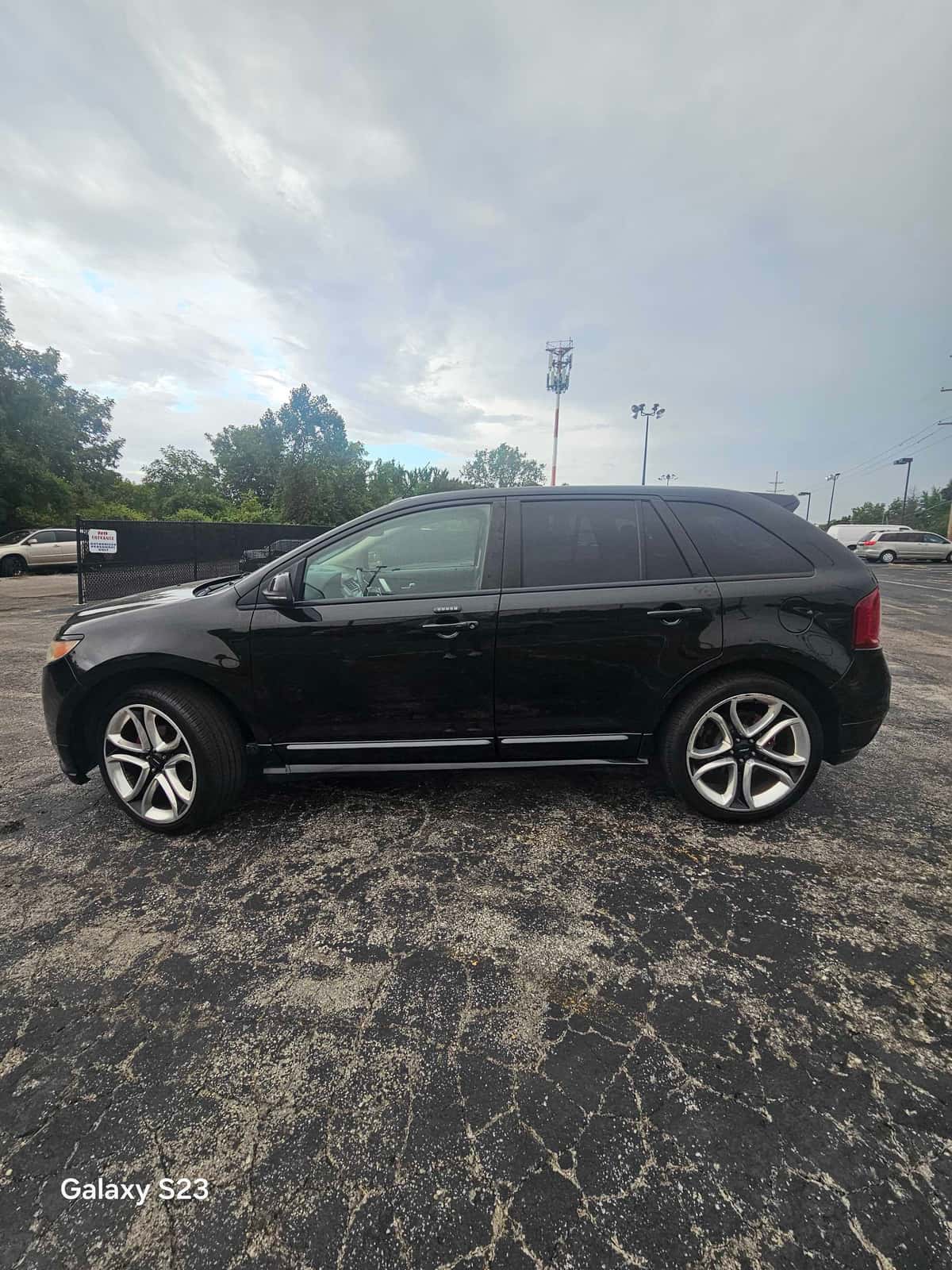 2012 Ford Edge 22